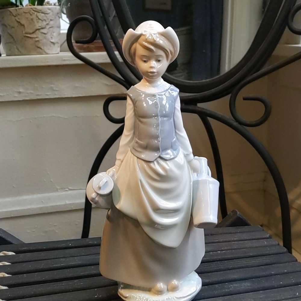 Lladro Girl with Water Jugs